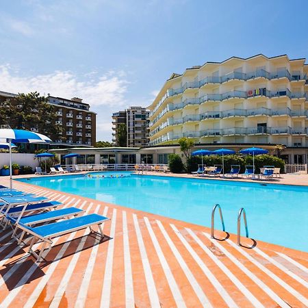 Hotel Bellevue Beach - Sul Mare Milano Marittima Ngoại thất bức ảnh