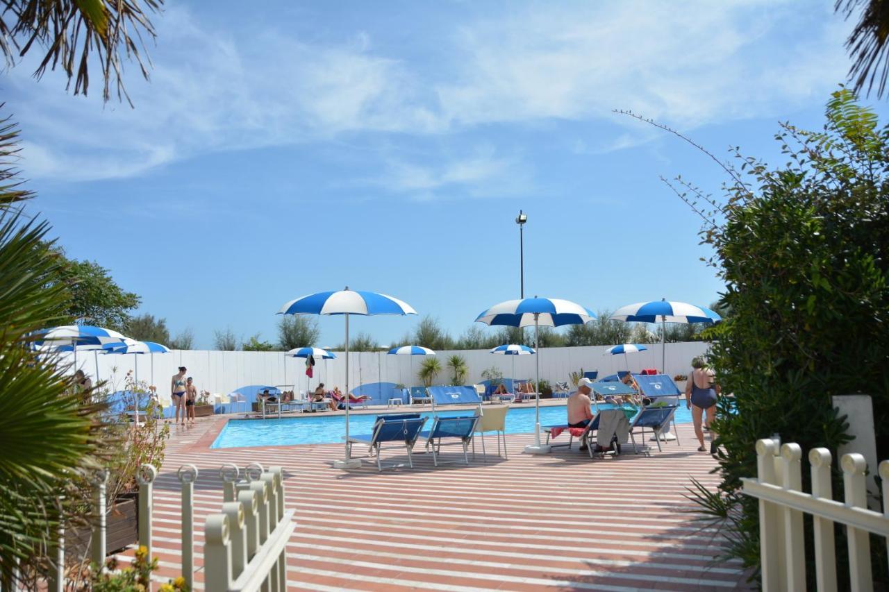 Hotel Bellevue Beach - Sul Mare Milano Marittima Ngoại thất bức ảnh