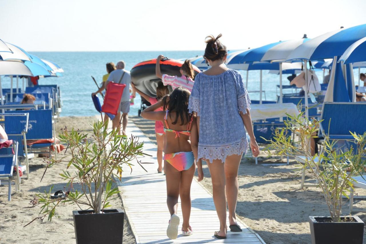 Hotel Bellevue Beach - Sul Mare Milano Marittima Ngoại thất bức ảnh