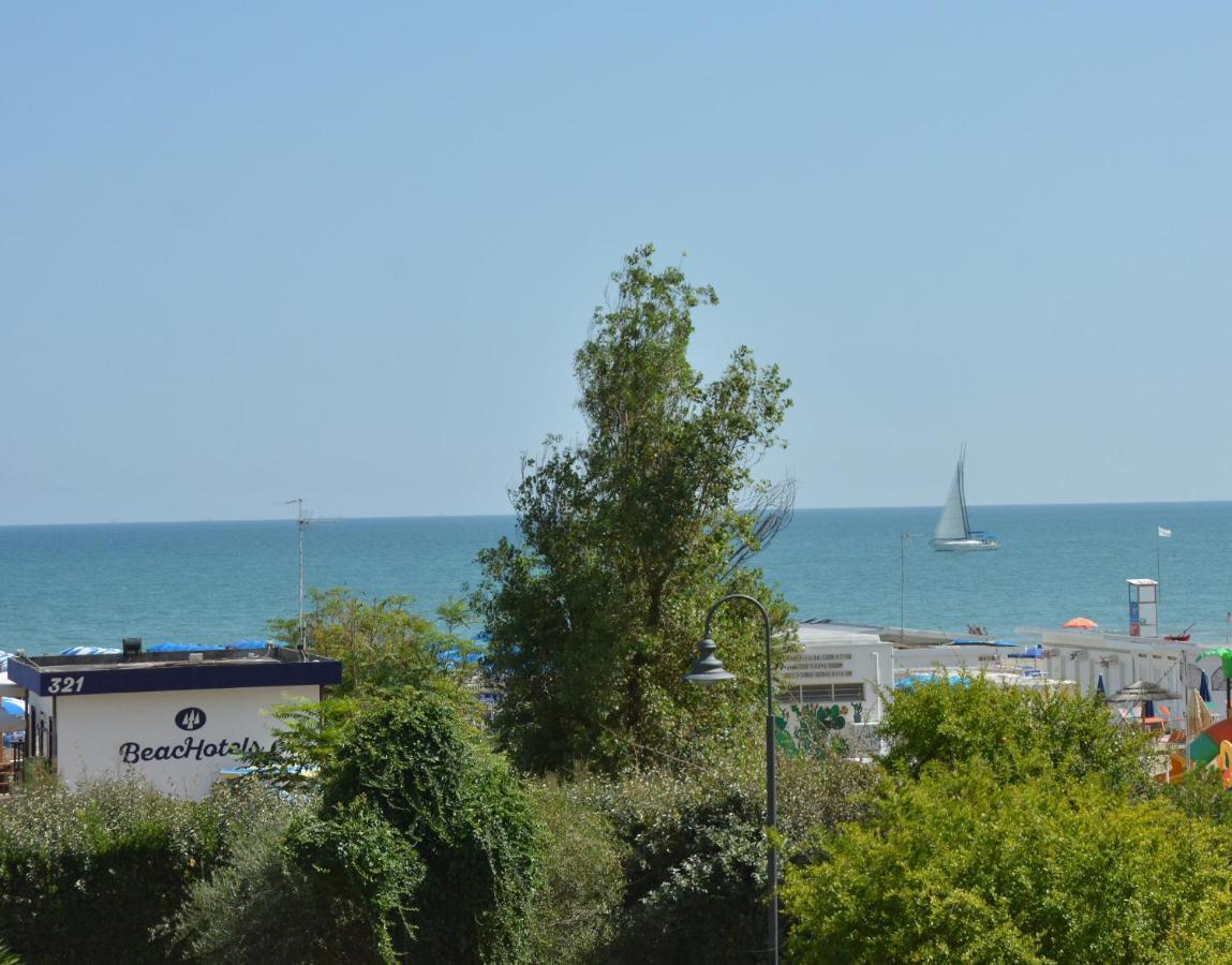 Hotel Bellevue Beach - Sul Mare Milano Marittima Ngoại thất bức ảnh