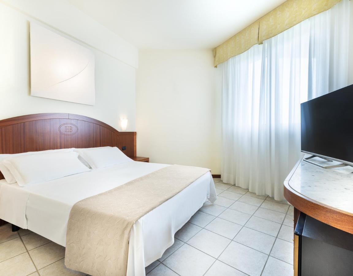 Hotel Bellevue Beach - Sul Mare Milano Marittima Ngoại thất bức ảnh