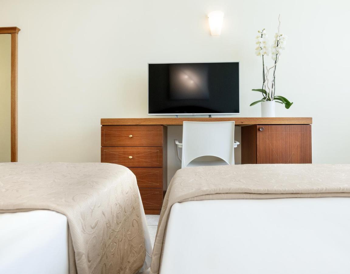 Hotel Bellevue Beach - Sul Mare Milano Marittima Ngoại thất bức ảnh