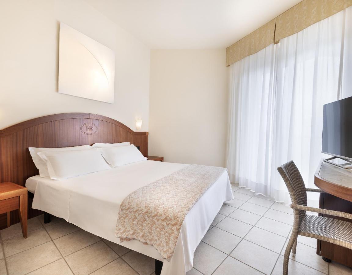 Hotel Bellevue Beach - Sul Mare Milano Marittima Ngoại thất bức ảnh